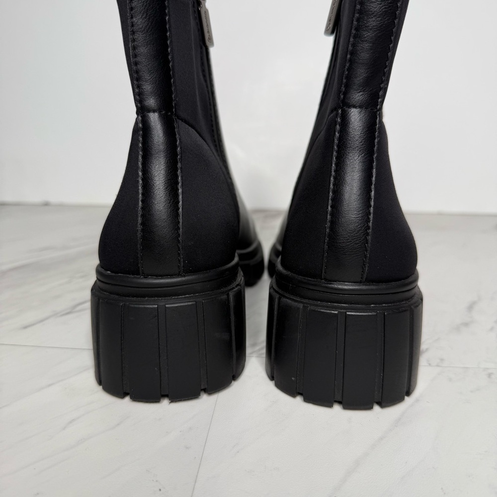 Blondo Prestly Black Leather Bootie 7 1/2 M - Picture 4 of 14